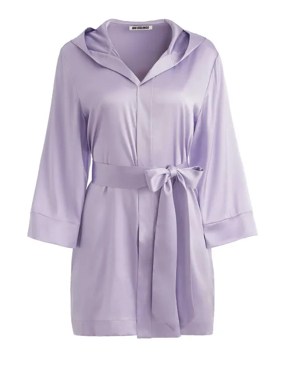 Women Alice and Olivia A+O X Big Feelings Becca Robe