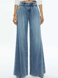 Women Alice and Olivia Eric Low Rise Jean
