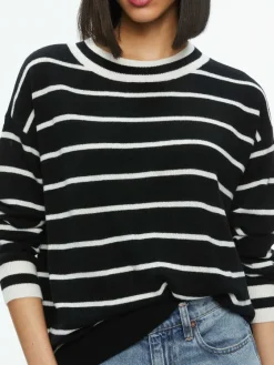 Women Alice and Olivia Fila Crewneck Pullover