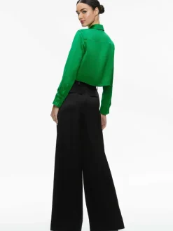 Women Alice and Olivia Leon Cropped Button Down