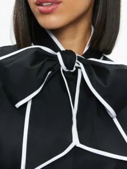 Women Alice and Olivia Lou Bow Button Down