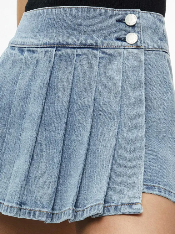 Women Alice and Olivia Noah Denim Pleated Skort