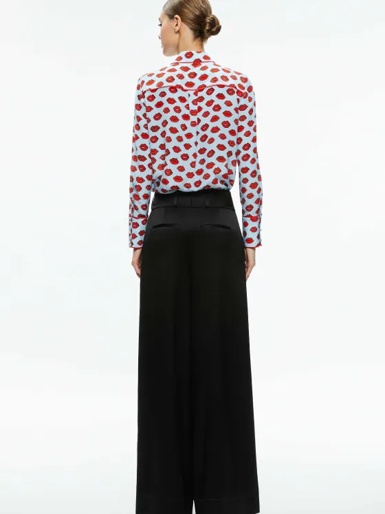 Women Alice and Olivia Willa Placket Top With Piping